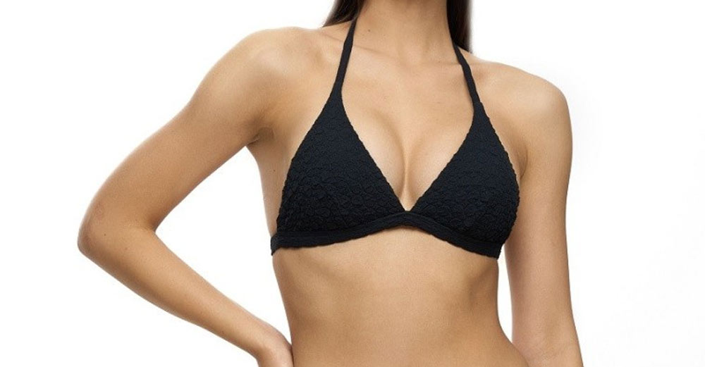 черный купальник для светлой кожи